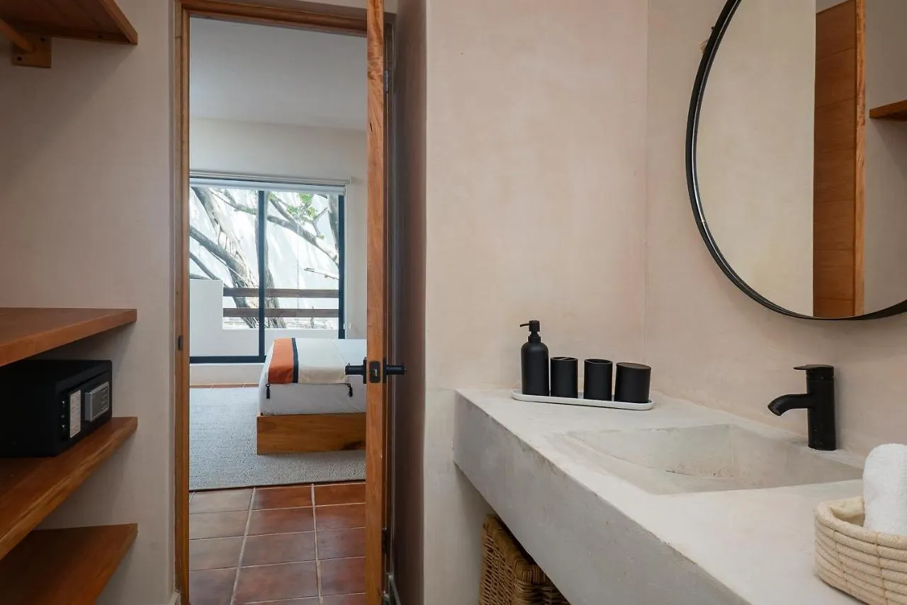 Hotel Aalada Playa Del Carmen